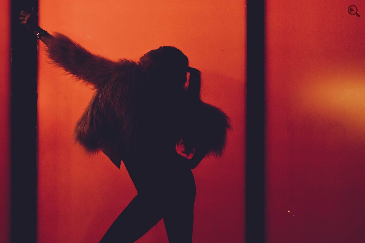 CNDH pide indagar a bares que llevan "table dance" a domicilio