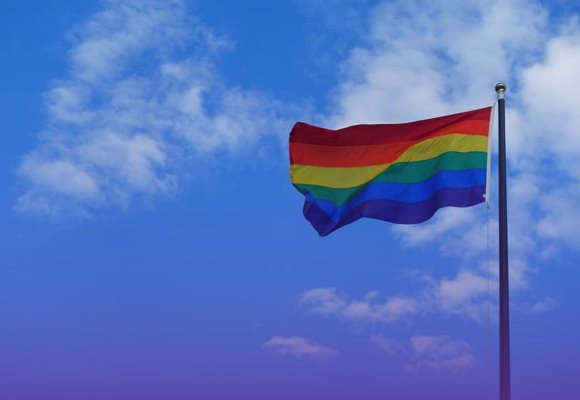 ¿Qué está pasando con las personas LGBTQ en Rusia?