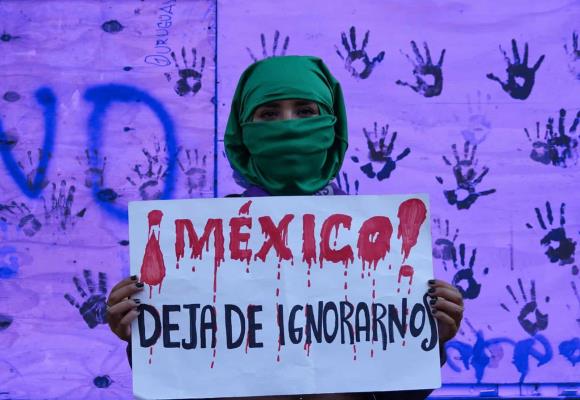 Colectivos exigen justicia por 14 mujeres que murieron en Cefereso 16