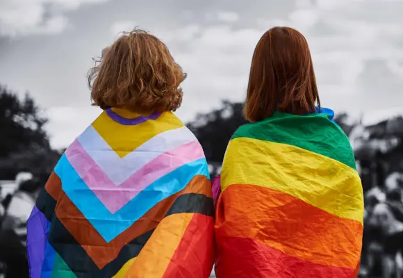 4 claves para entender c&oacute;mo afecta la brecha digital a la comunidad LGBTI