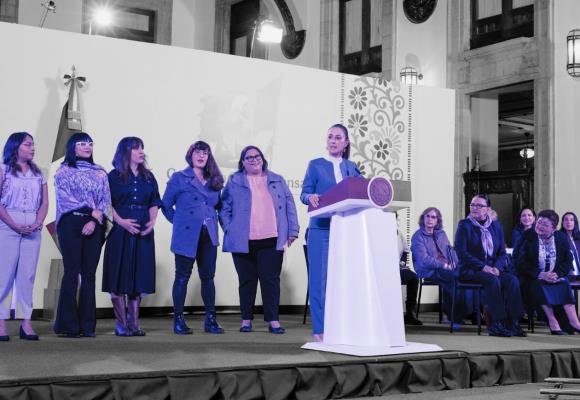 Claudia Sheinbuam alista reformas y cartilla para las mexicanas