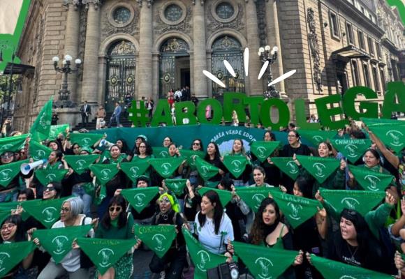 Congreso de CDMX retrasa la discusión para despenalizar el aborto